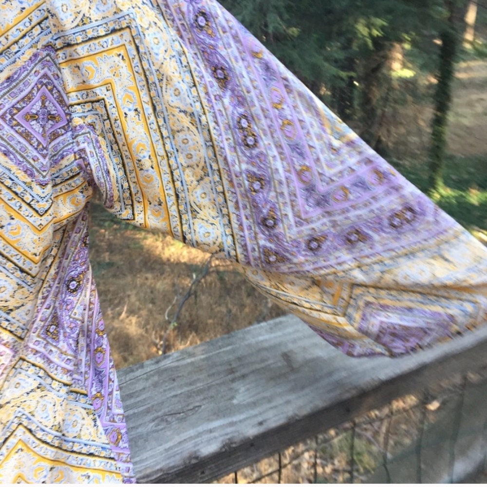 Cotton on brand kimono in lavender and sherbet yellow - Picture 7 of 12